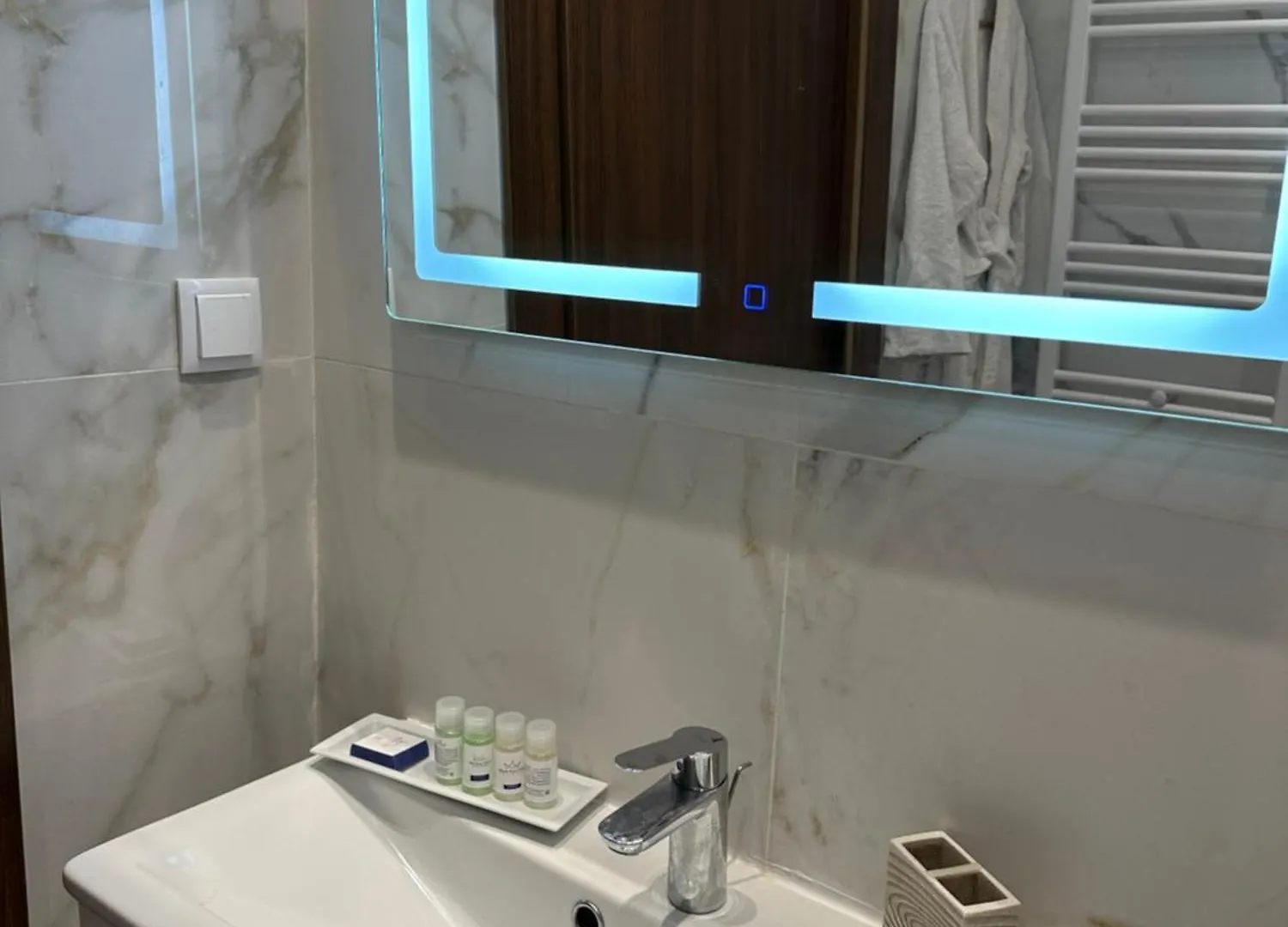 Appartement Luxe A Ain Zaghouan Nord Tunis Apartment
